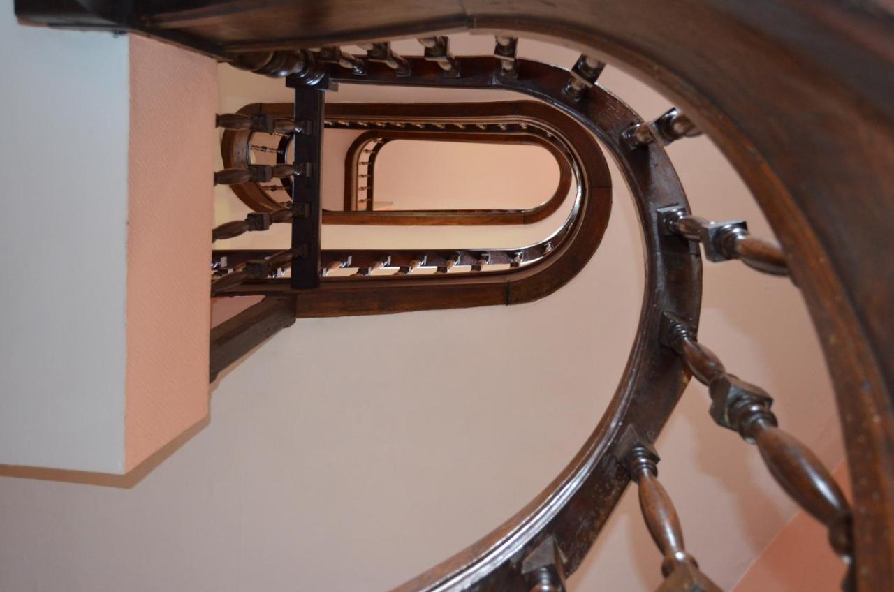 Hotel Montfort Lourdes Dış mekan fotoğraf
