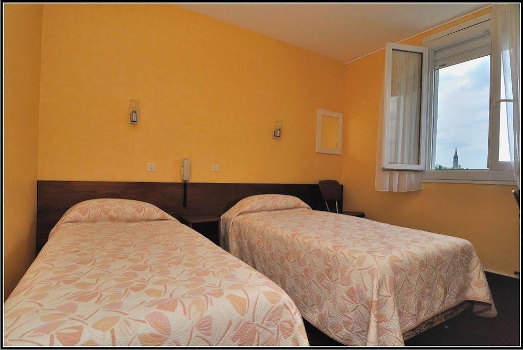 Hotel Montfort Lourdes Dış mekan fotoğraf