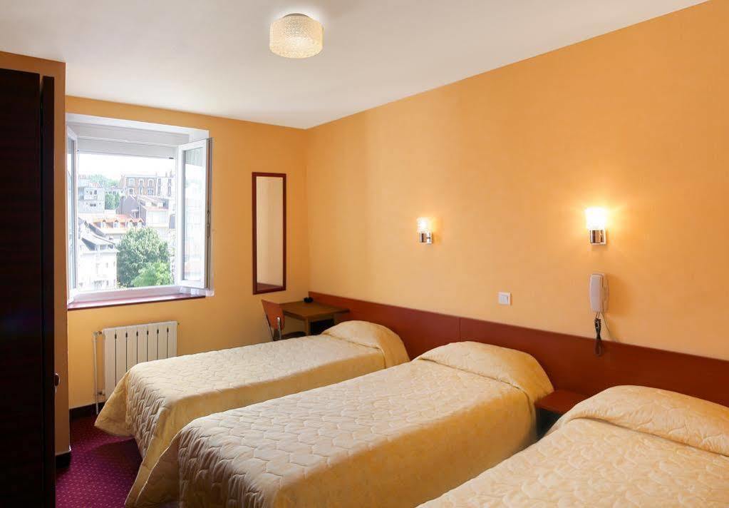 Hotel Montfort Lourdes Dış mekan fotoğraf